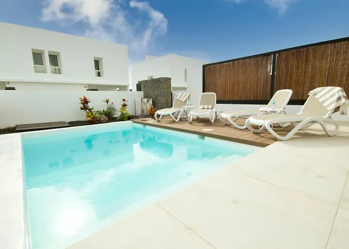 Casa Olivia - By Az Вилла *