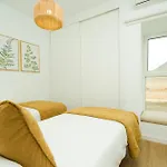 Casa Olivia - By Az Villa